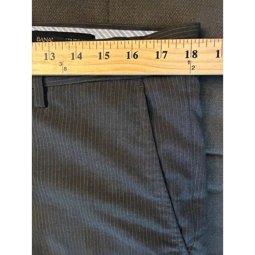 Banana Republic Dress Pants Mens 36x30 Grey Pinstripe Excellent Preppy Trousers